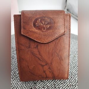 Buxton Brown Leather Women’s Wallet Convertible Billfold Credit Card Slots NEW